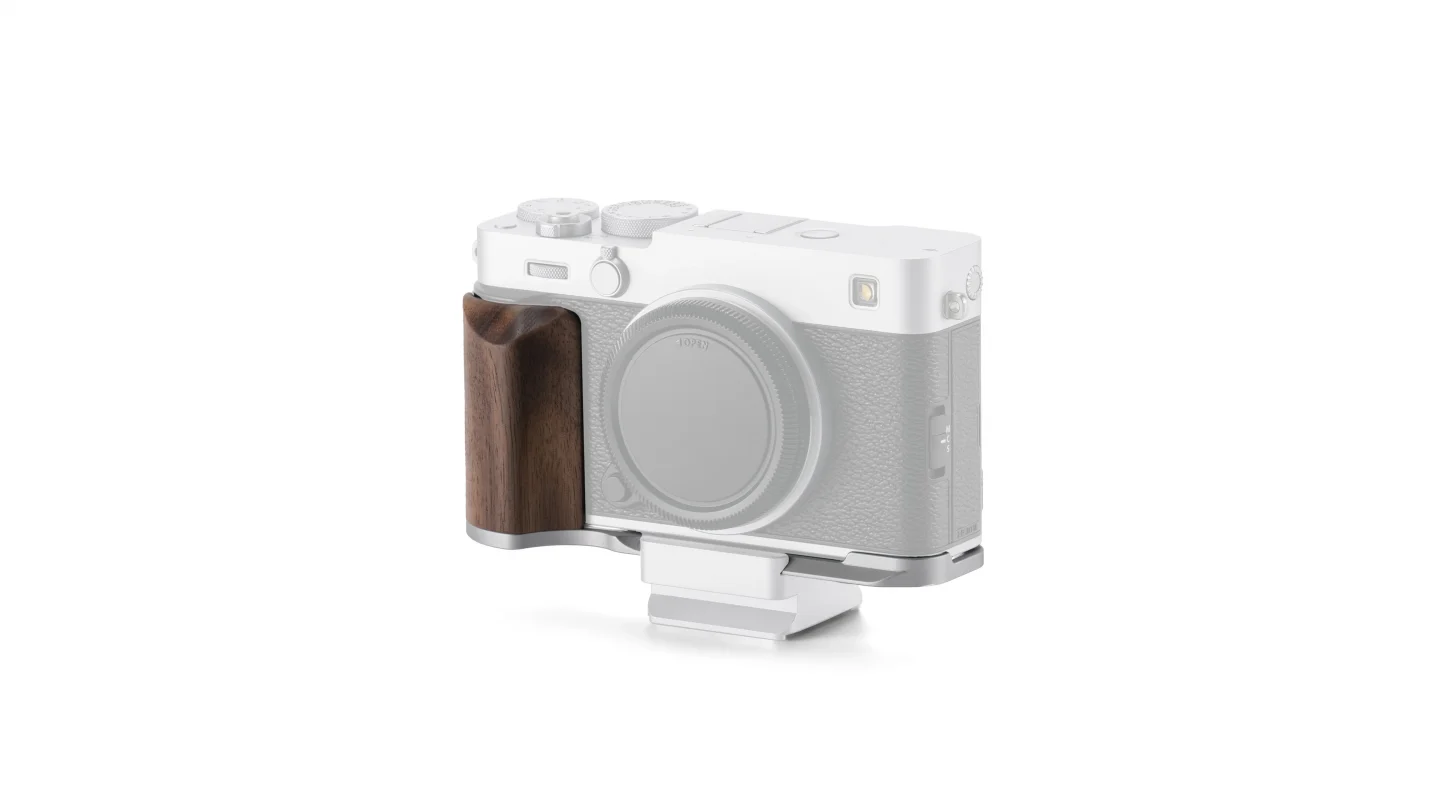 thumbnail image 2 of SmallRig X100VI / X100V Handgrip L-Shape Grip With Quick Release Plate For Arca, Lightweight Silicone Side Handle, Shutter Button And Hot Shoe Cover For FUJIFILM X100VI / X100V Cameras (Silver 2 of 11