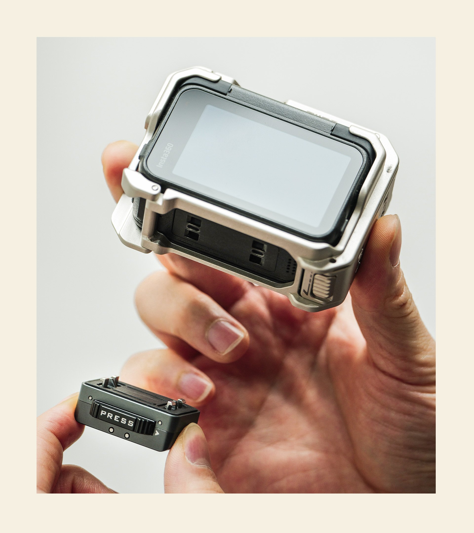 Quick Release Mounting Baseplate for Insta360 Ace Pro Series and X Series — Space Grey